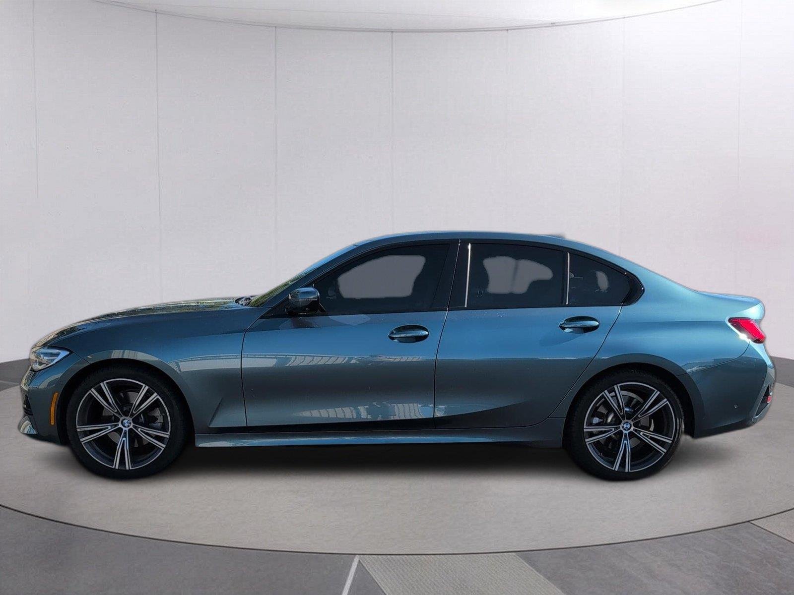 Used 2020 Portimao Blue Metallic BMW 330i image 2