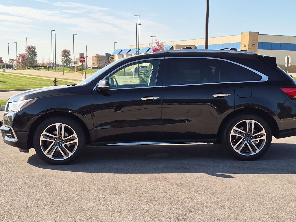 Used 2017  Acura 3.5L image 4