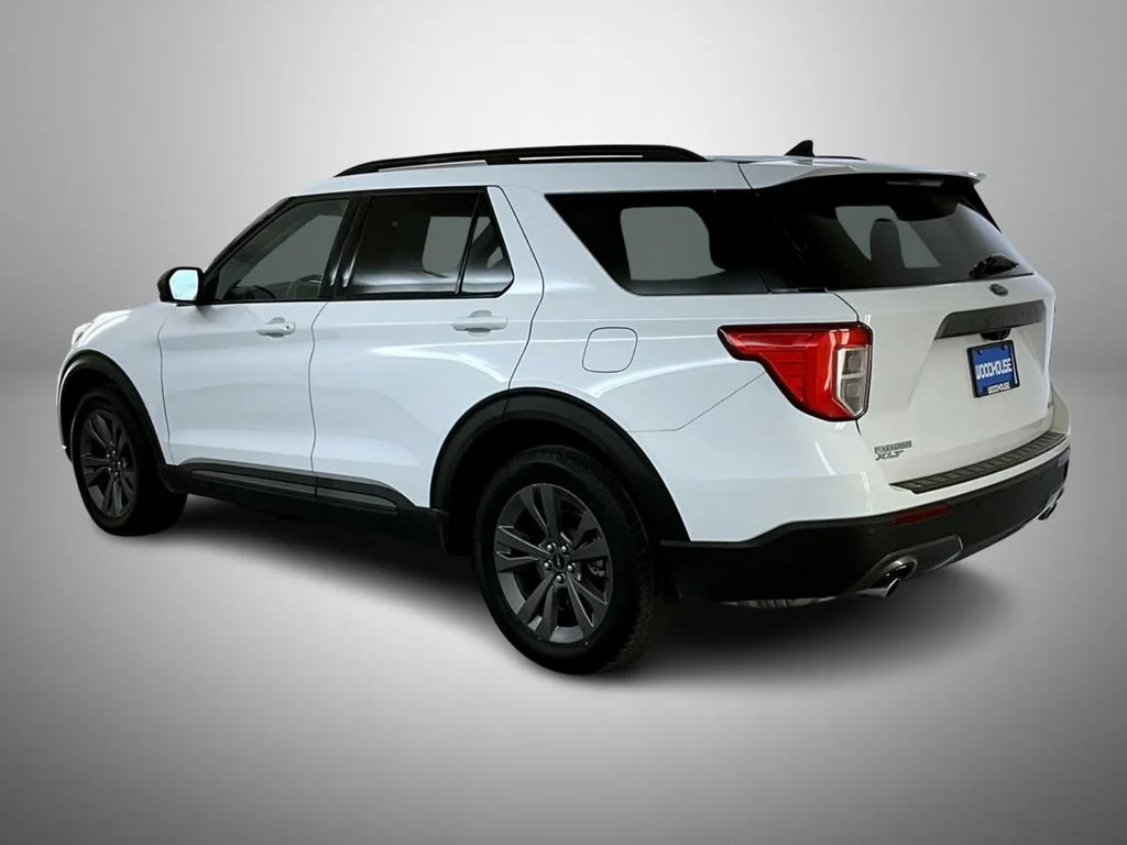 Used 2021 White Ford XLT image 7