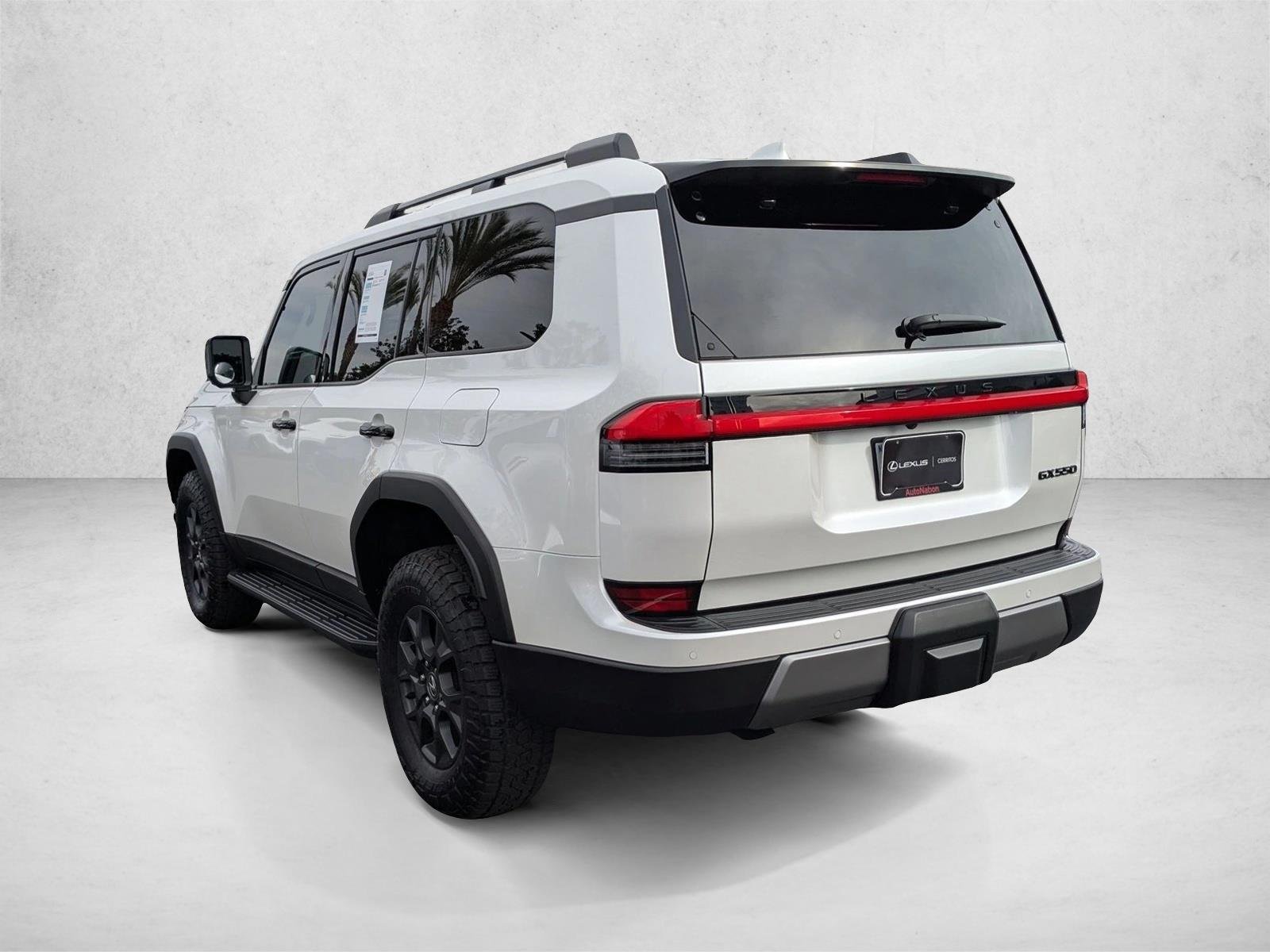 2024 Lexus GX Overtrail - Photo 8