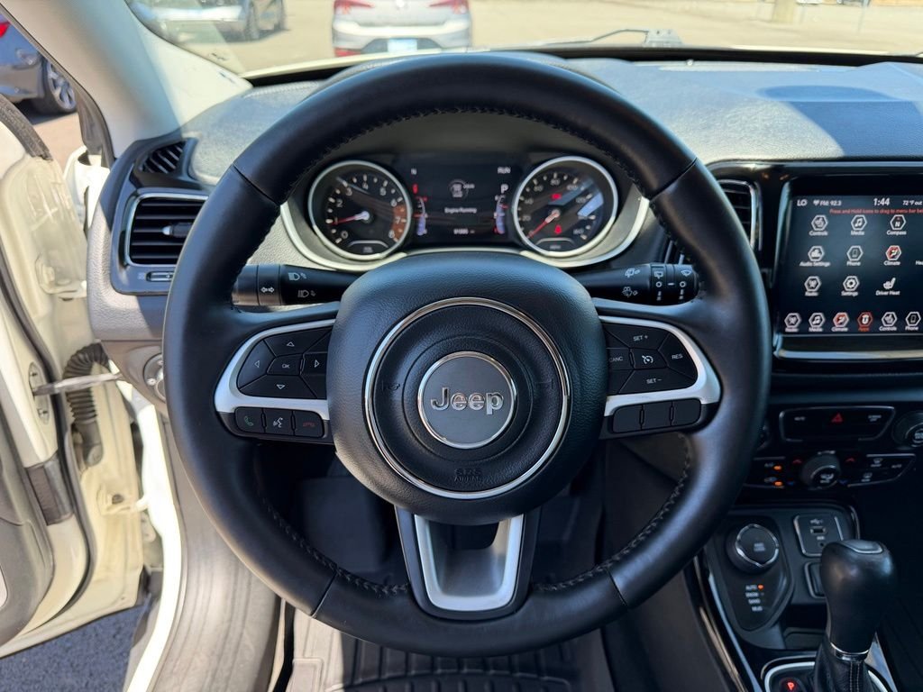 Used 2020 White Clearcoat Jeep Limited image 19