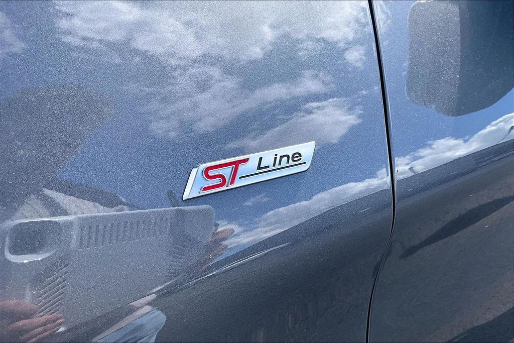 Used 2025 Gray Metallic Ford ST-Line image 34
