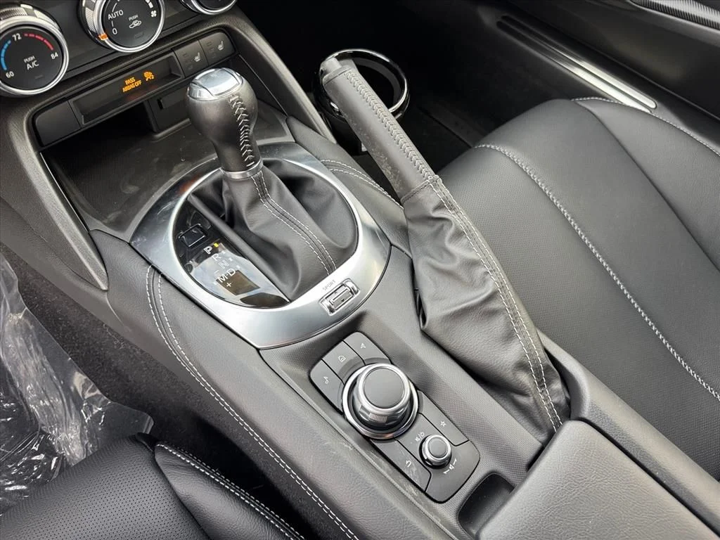 2025 Mazda MX-5 Miata Grand Touring - Photo 15