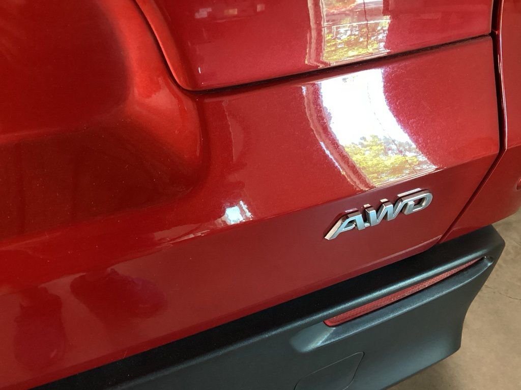 Used 2023 Red Toyota XLE image 17