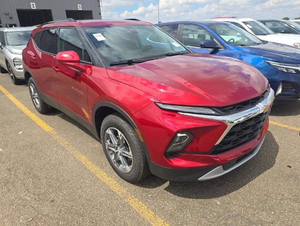 Used 2024 Red Chevrolet LT image 3
