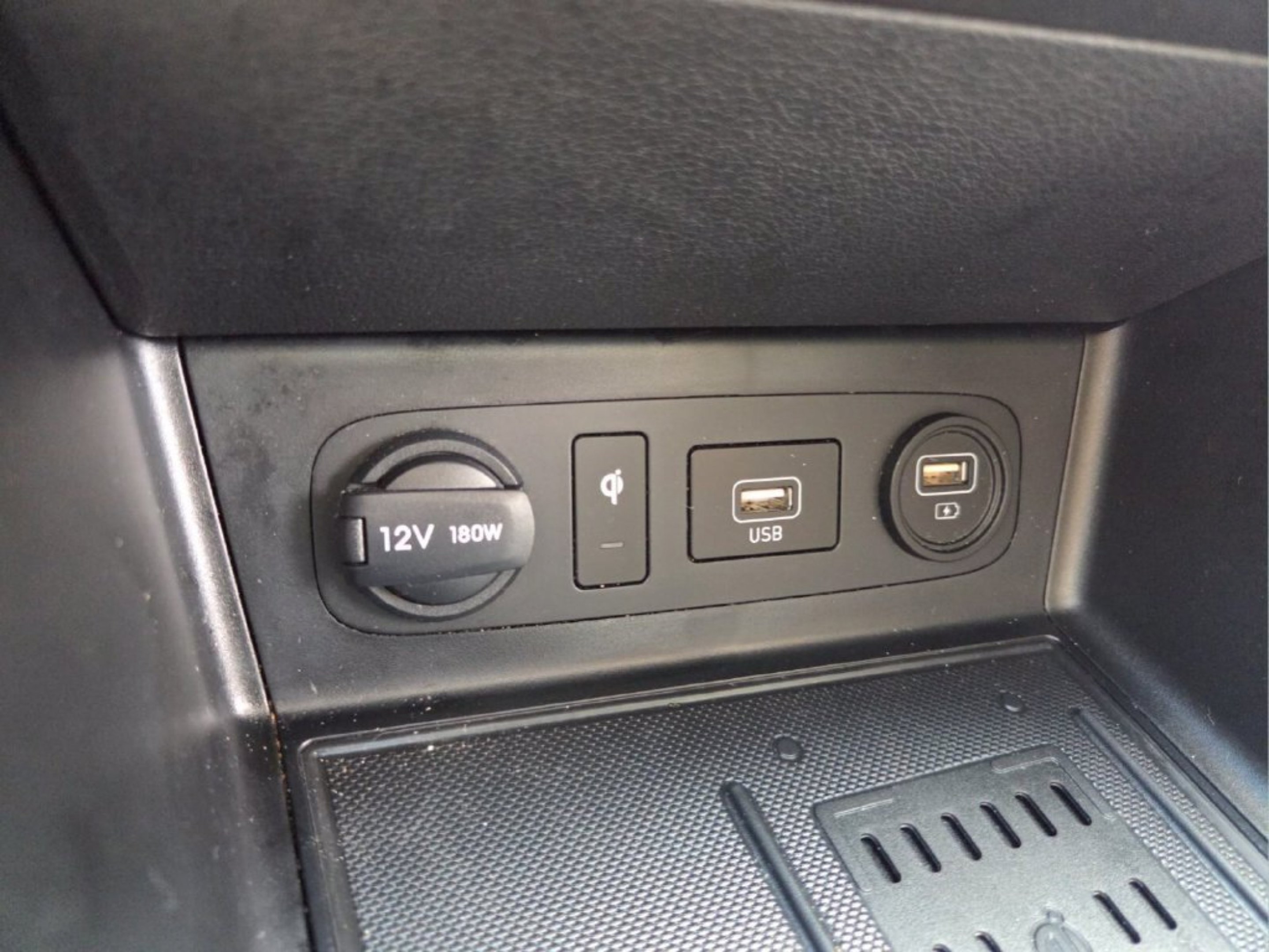 Used 2021 Stormy Sea Hyundai SEL image 24