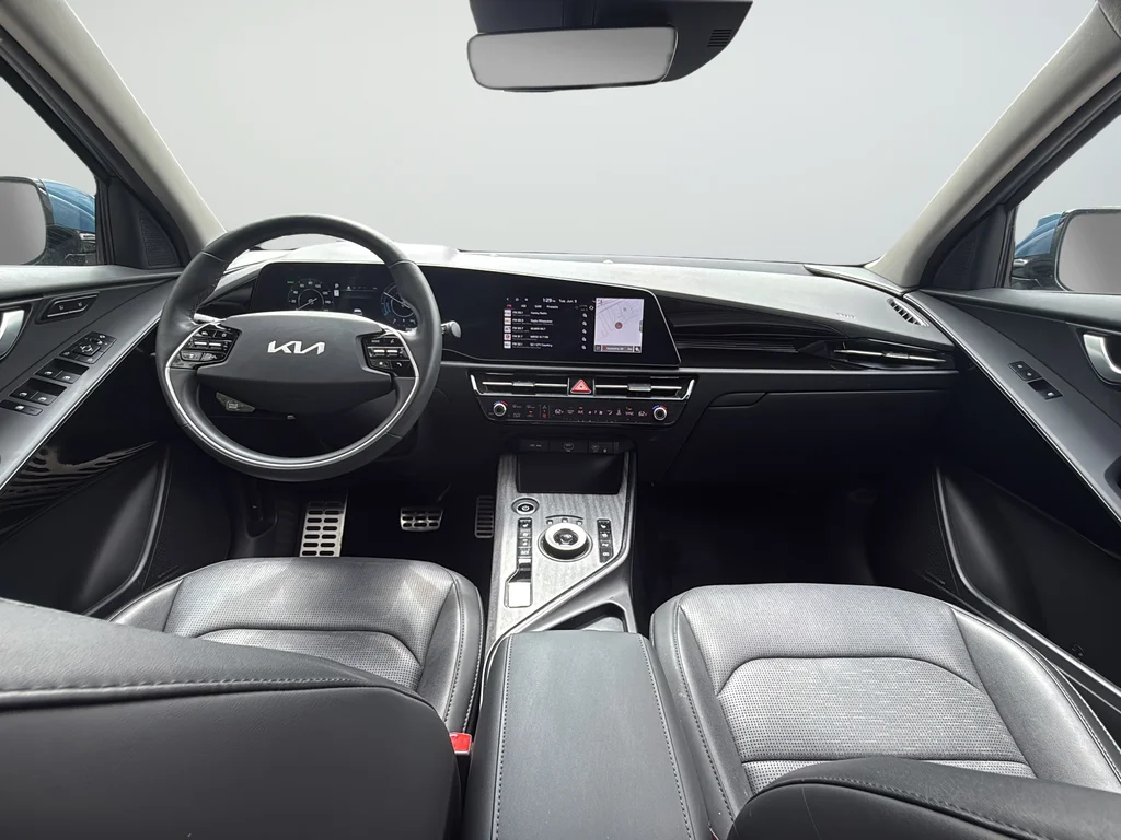 Used 2023 Blue Kia Wave image 14