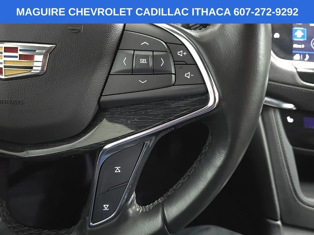 Used 2020 Silver Cadillac Premium Luxury image 21