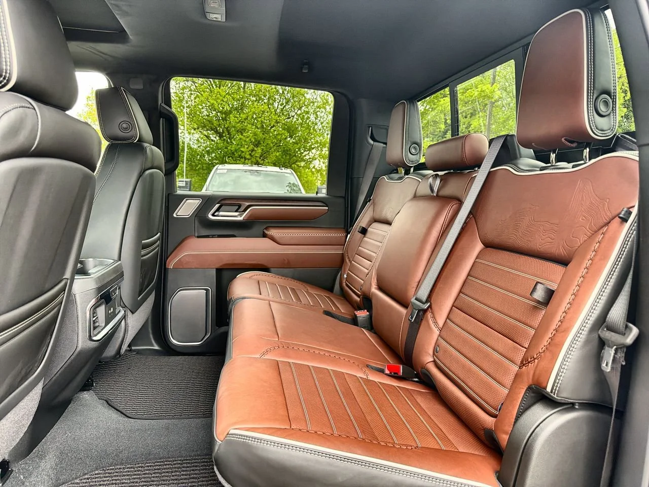 New 2026 Onyx Black GMC Denali Ultimate image 20