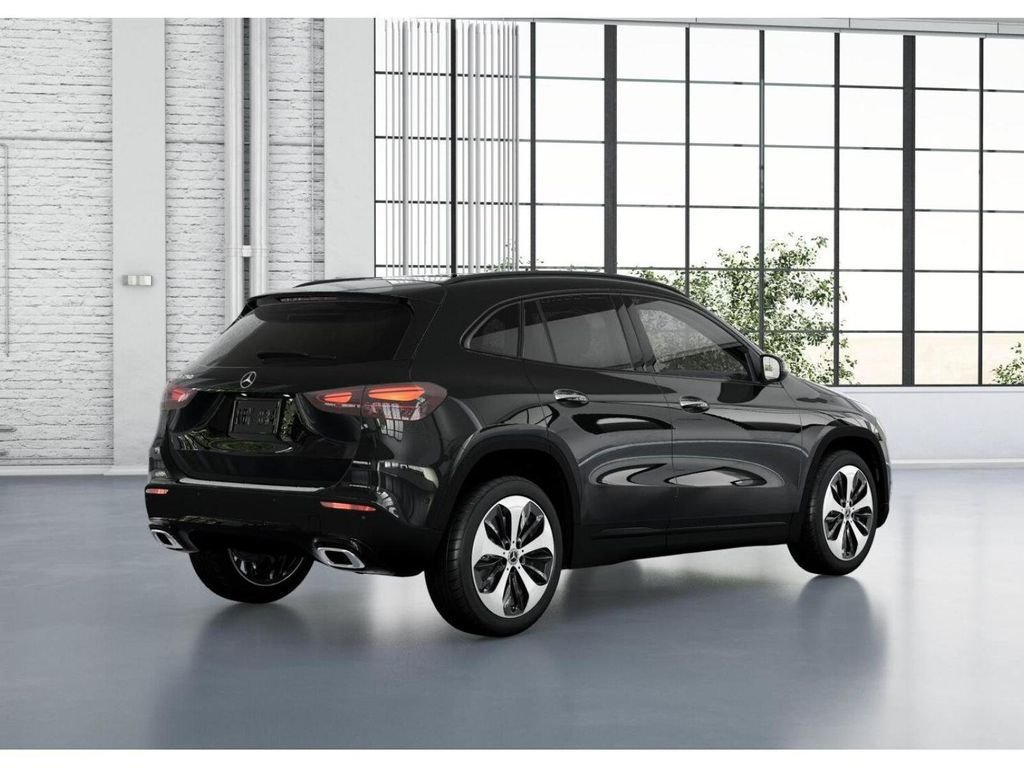 New 2026 Night Black Mercedes-Benz GLA 250 image 21