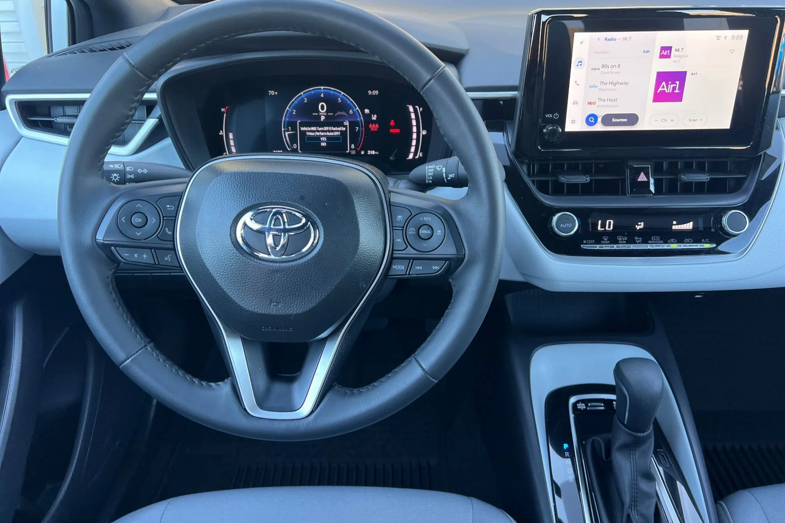 Used 2026 Wind Chill Pearl Toyota SE image 14