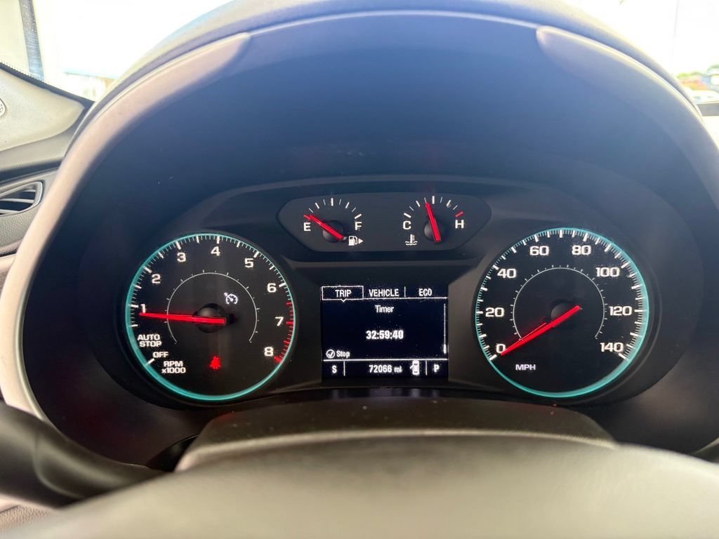 Used 2021 SUMMIT WHITE Chevrolet RS image 6