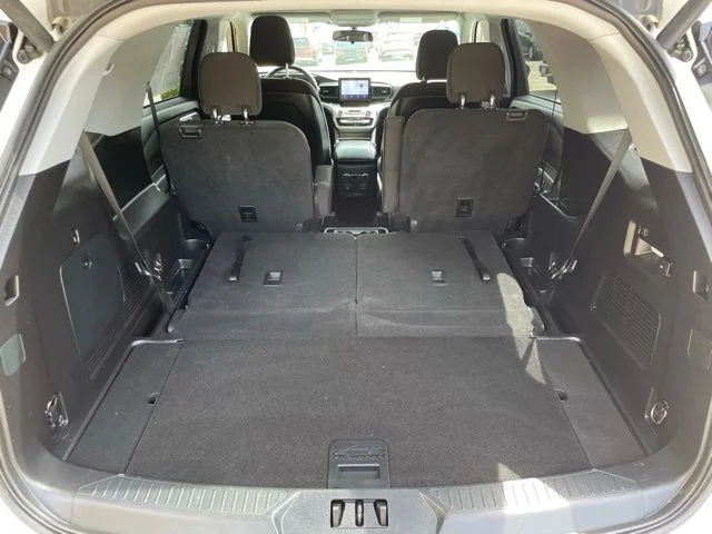 Used 2020 Oxford White Ford XLT image 40