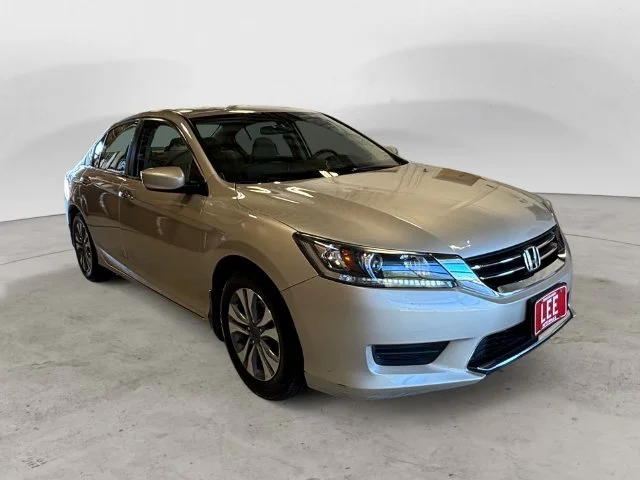 Used 2015 Beige Honda LX image 8