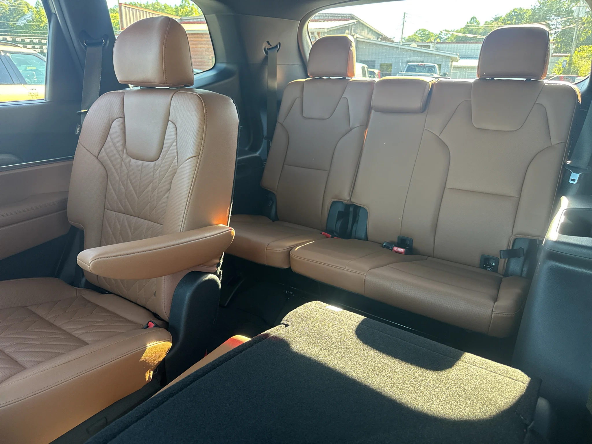 Used 2025 Jungle Green Kia EX X-Line image 16