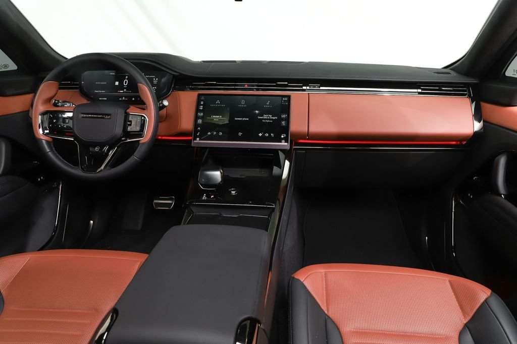 Used 2024  Land Rover SV Edition One Flux Silver image 8