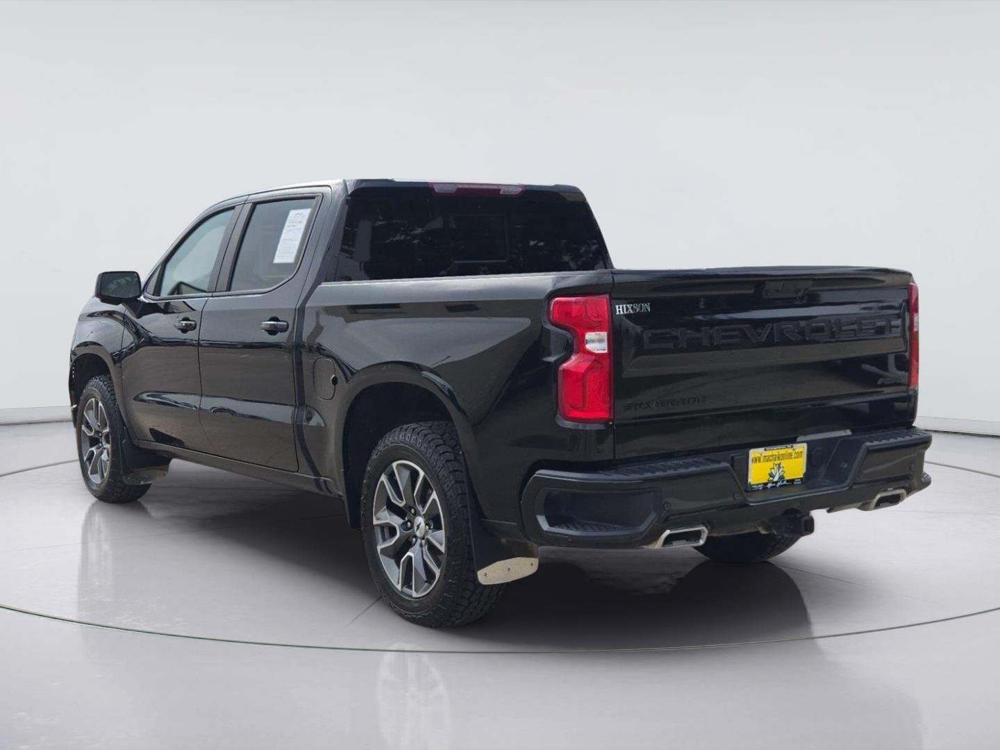 Used 2025 Black Chevrolet RST image 3