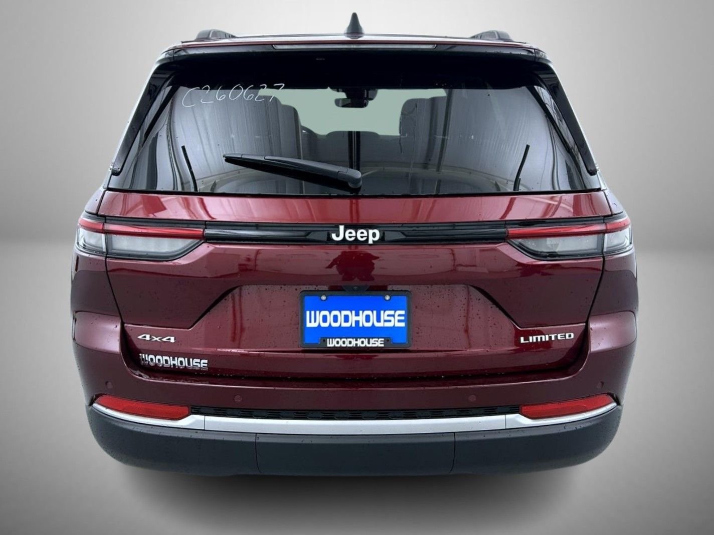 New 2026 Velvet Red Pearl-Coat Exterior Paint Jeep Limited image 6