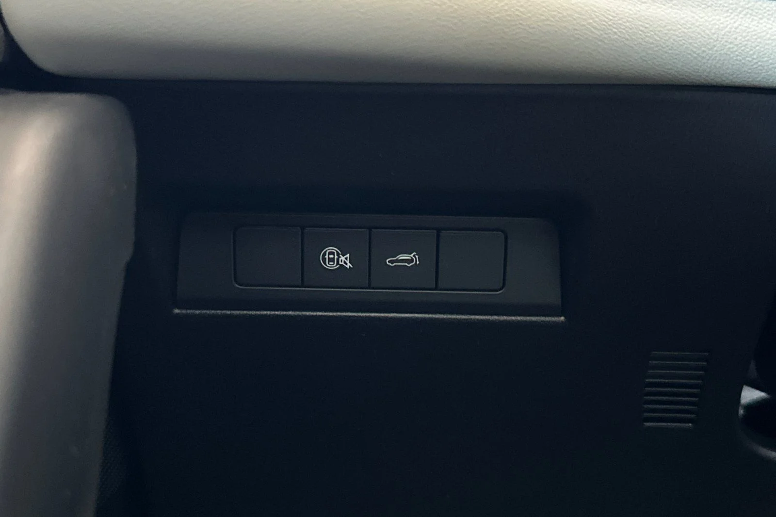 New 2026 Jet Black Mica Mazda 2.5 S Preferred AWD image 28