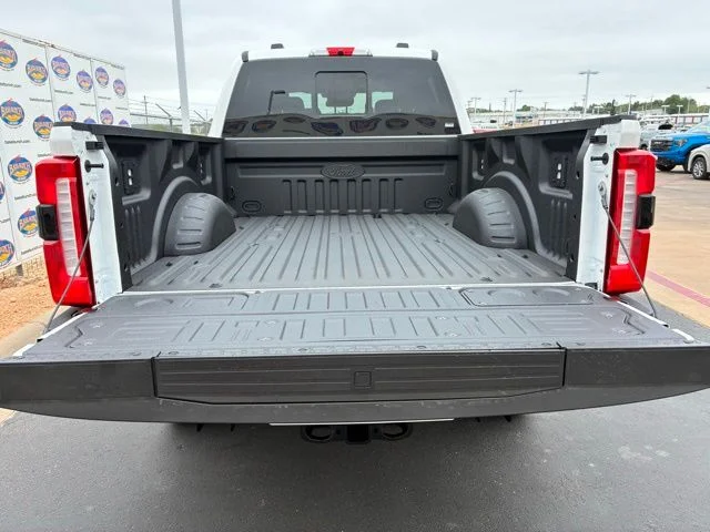 New 2026 Star White Metallic Tri-Coat Ford Lariat image 6