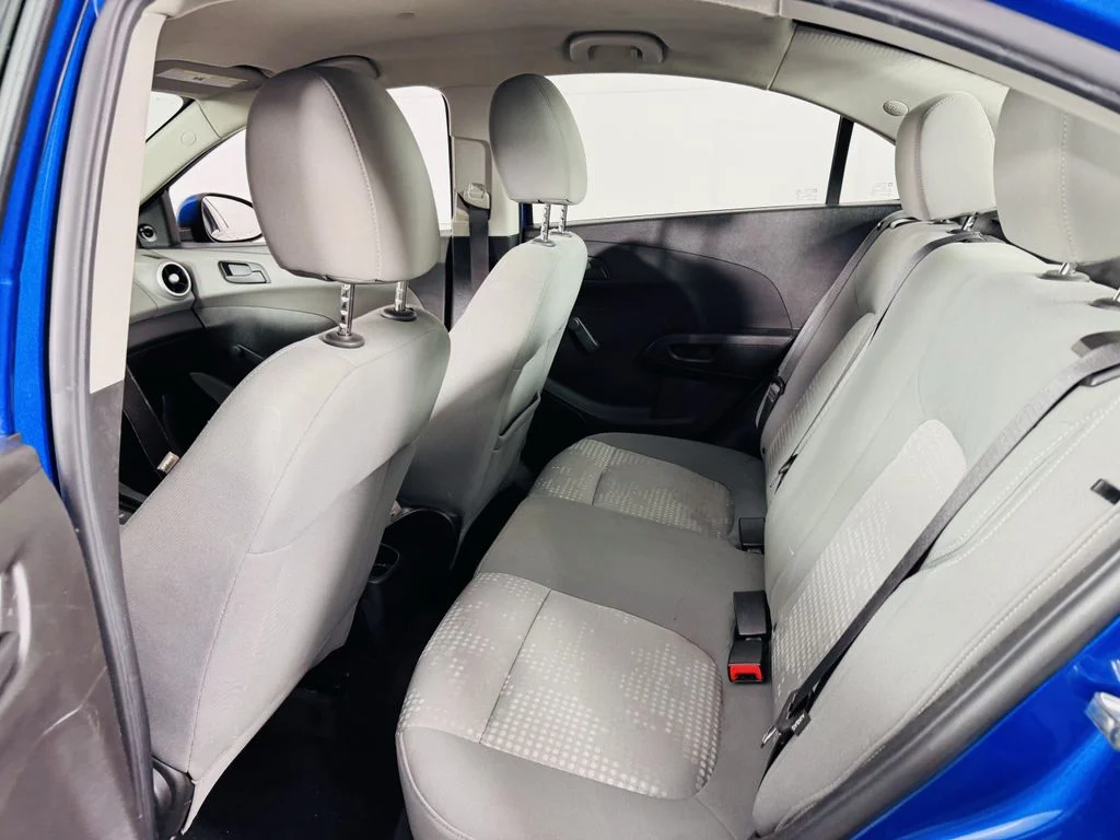 Used 2018 Blue Chevrolet LS image 16