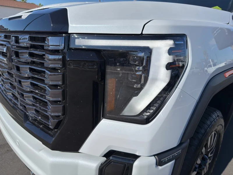 New 2026 Glacier White Tricoat GMC Denali Ultimate image 19
