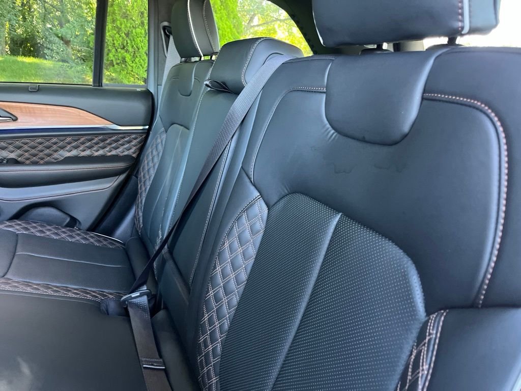New 2026 Steel Blue Exterior Paint Jeep Summit image 36