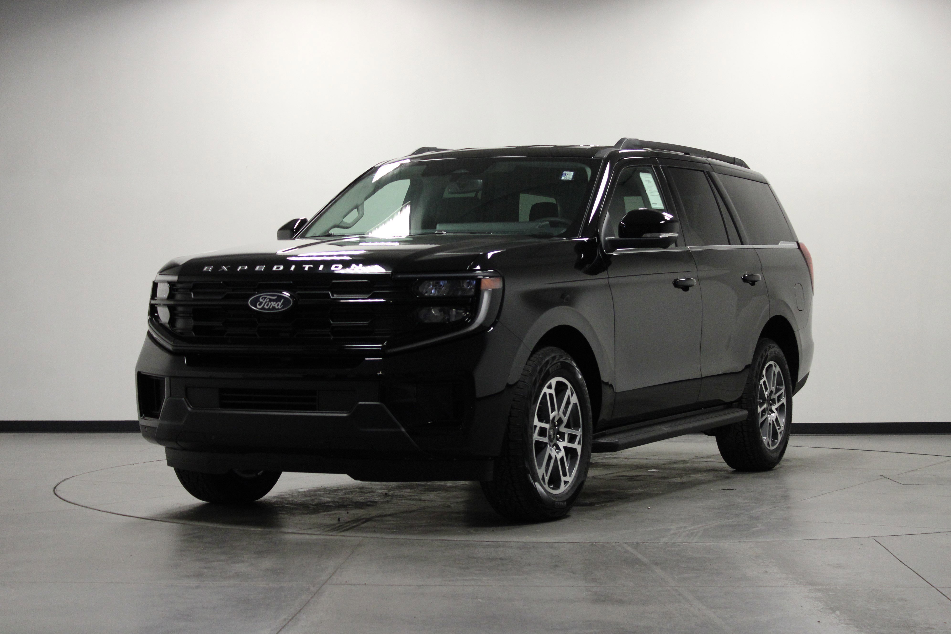 New 2026 Agate Black Metallic Ford Active image 8