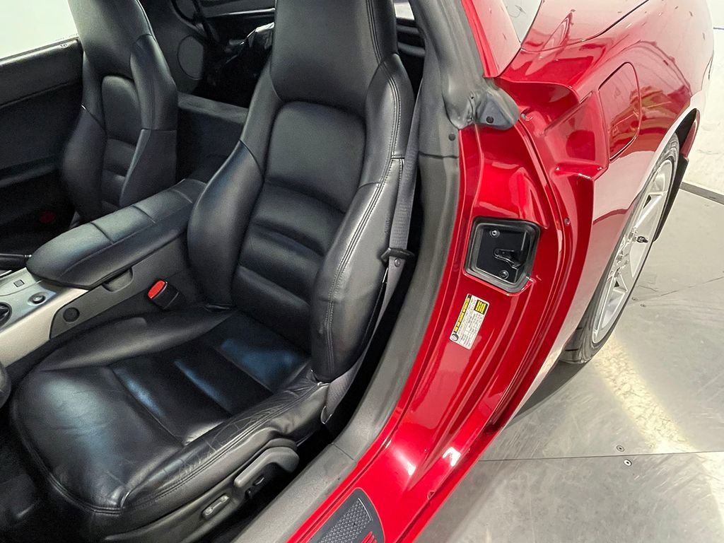 Used 2005 Magnetic Red Metallic Chevrolet NA image 57
