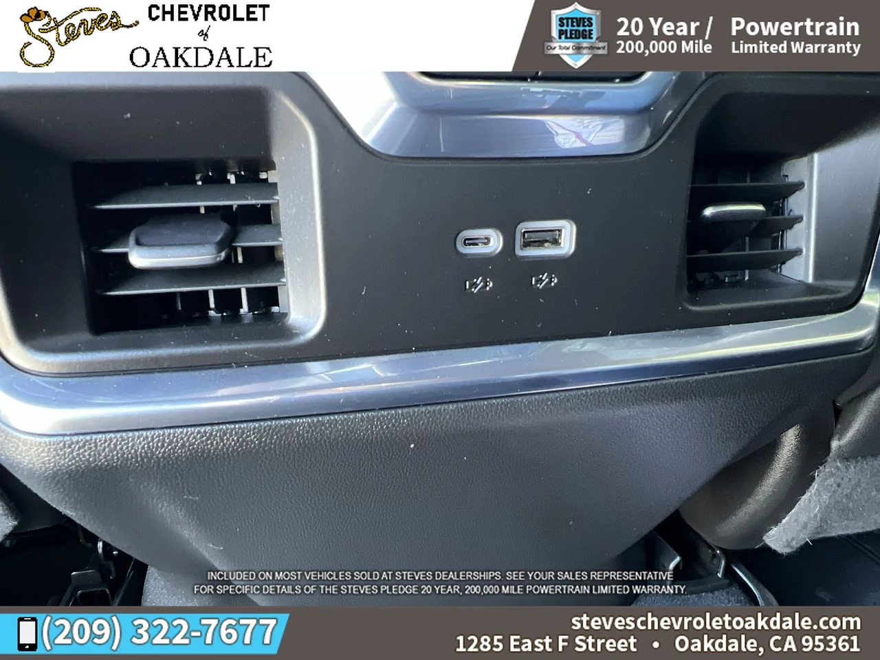 Used 2025 Iridescent Pearl Tricoat Chevrolet High Country image 24
