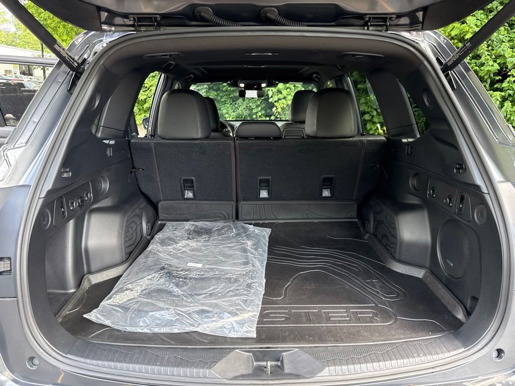 Used 2025 Gray Subaru Touring image 15