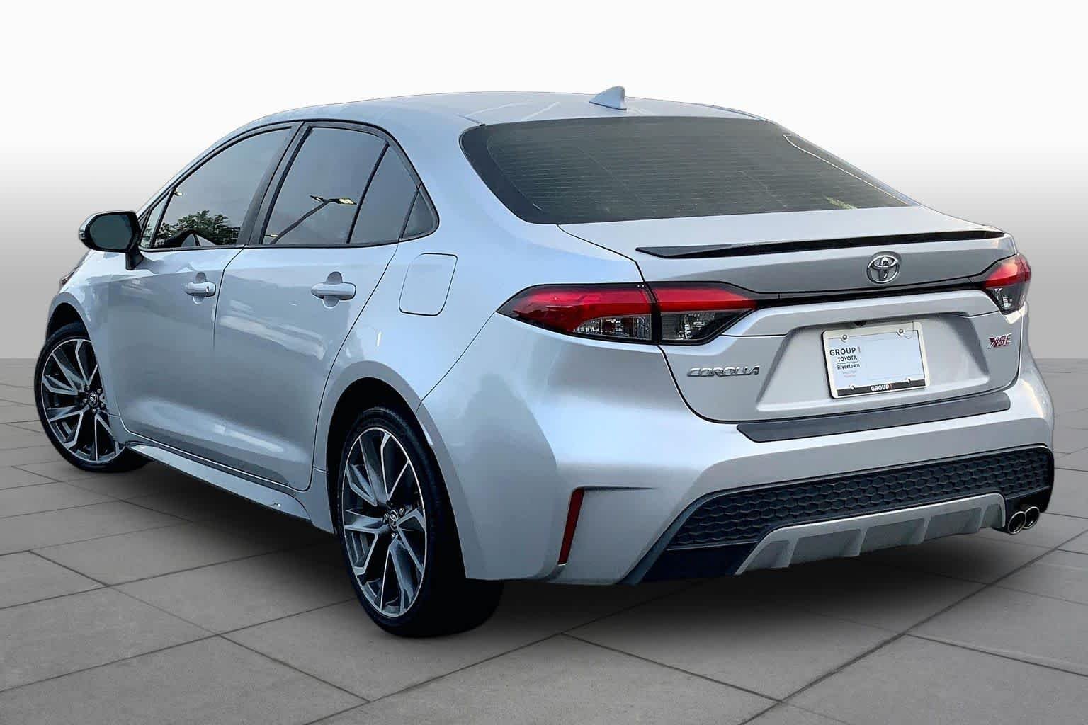 Used 2022 Classic Silver Metallic Toyota XSE image 12