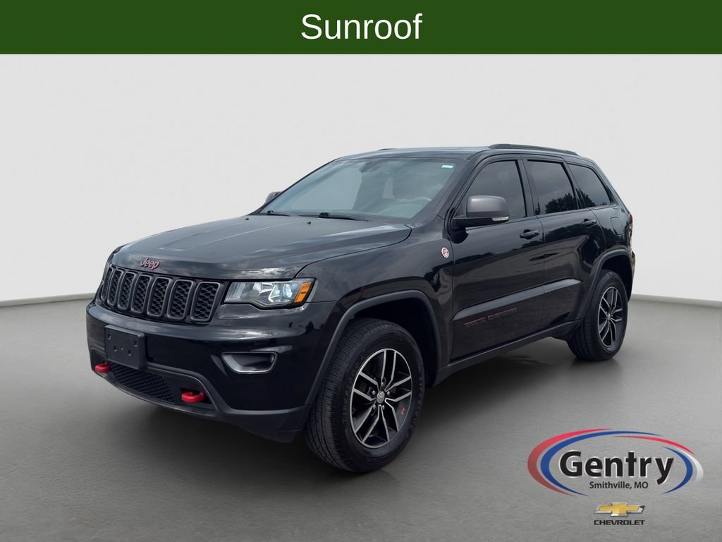 Black 2018 Jeep Grand Cherokee SUV / Crossover Four-Wheel Drive 