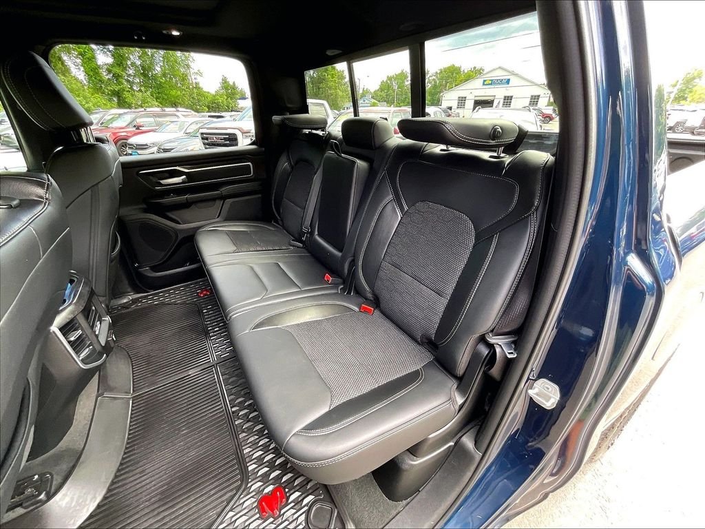Used 2022 Blue Ram Big Horn/Lone Star image 25