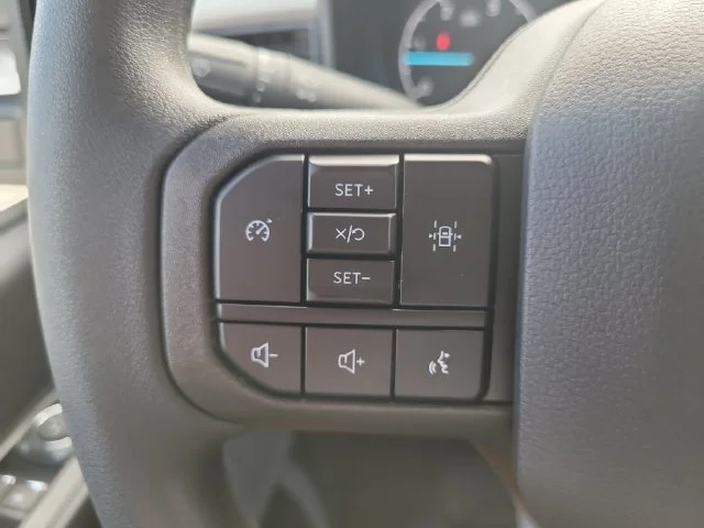 New 2026 Oxford White Ford XL image 27