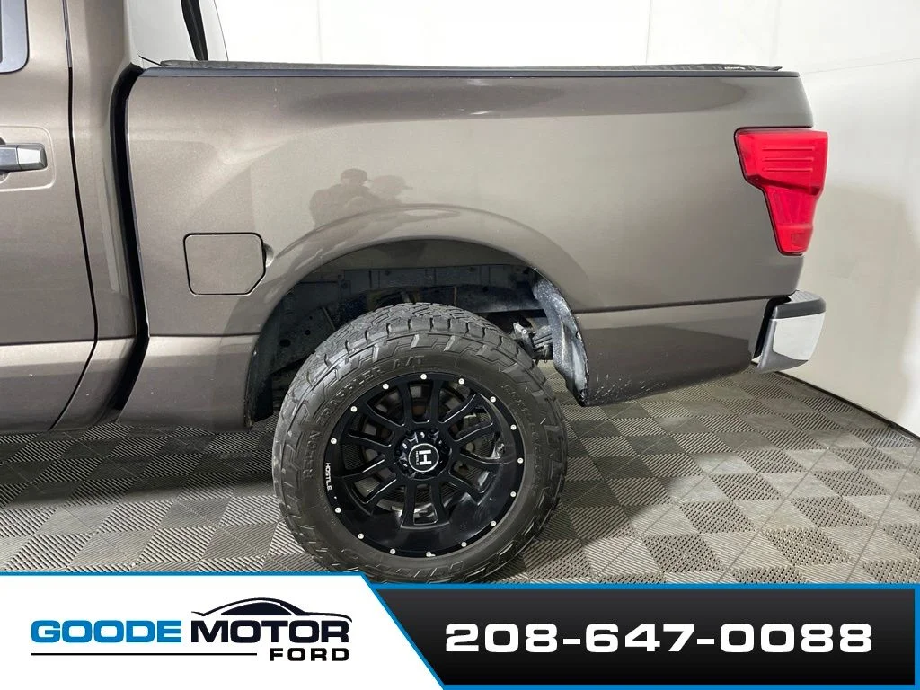 Certified Used 2019 Java Metallic Nissan SV image 5