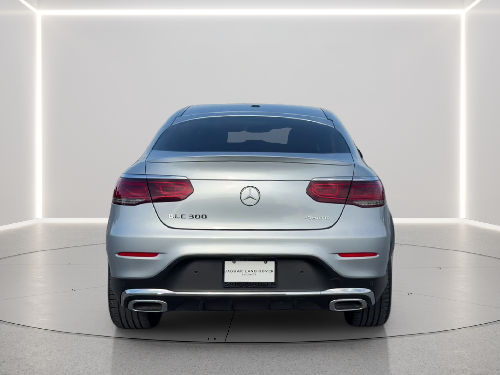 Used 2023  Mercedes-Benz GLC 300 Coupe image 6