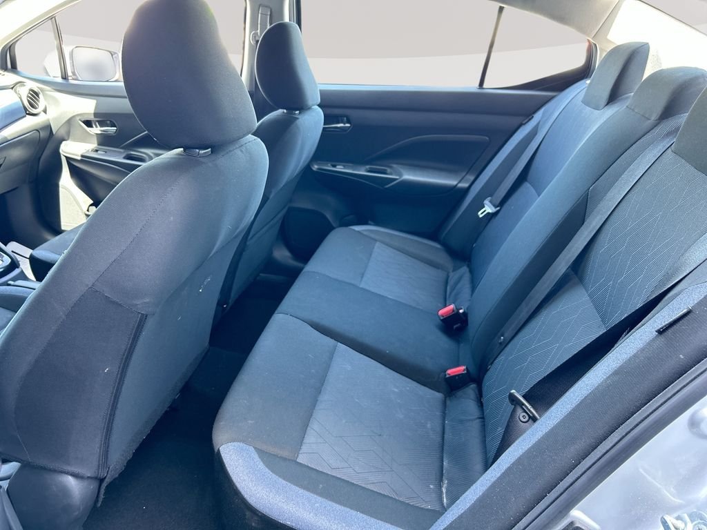 Used 2025 Silver Nissan 1.6 SV image 25