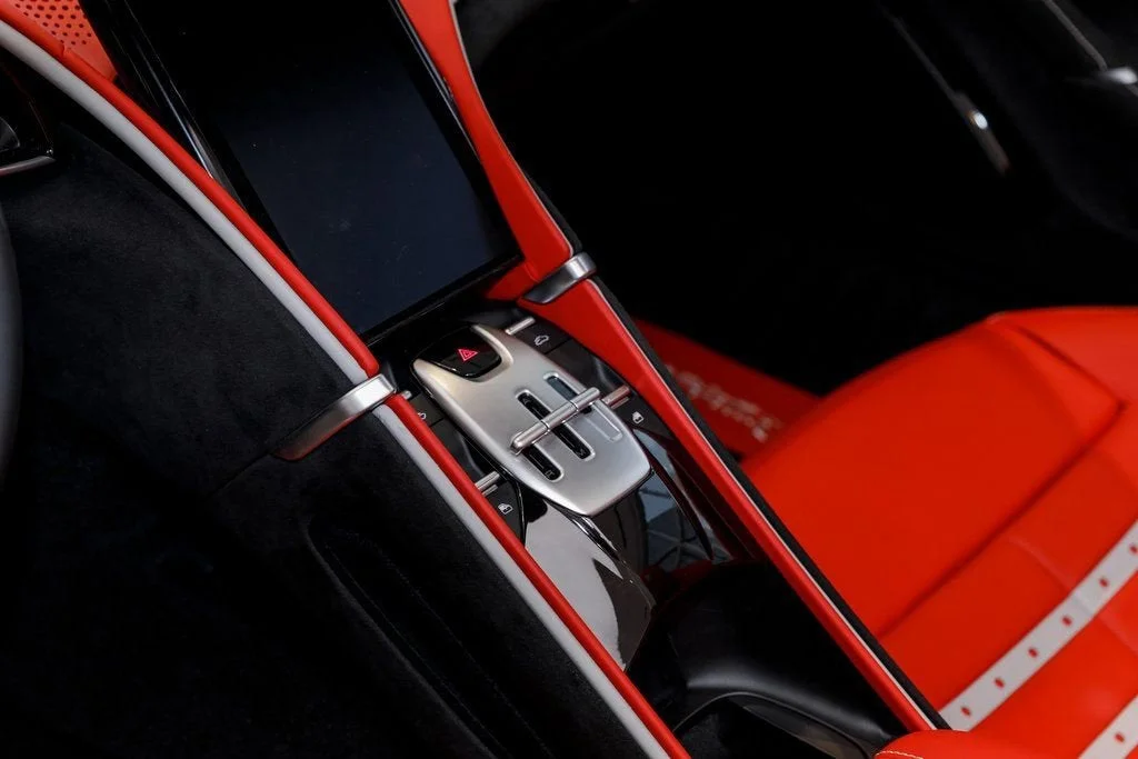 Used 2024 Sanusilver Ferrari Spider image 23