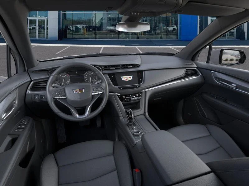 Used 2025  Cadillac Luxury image 15