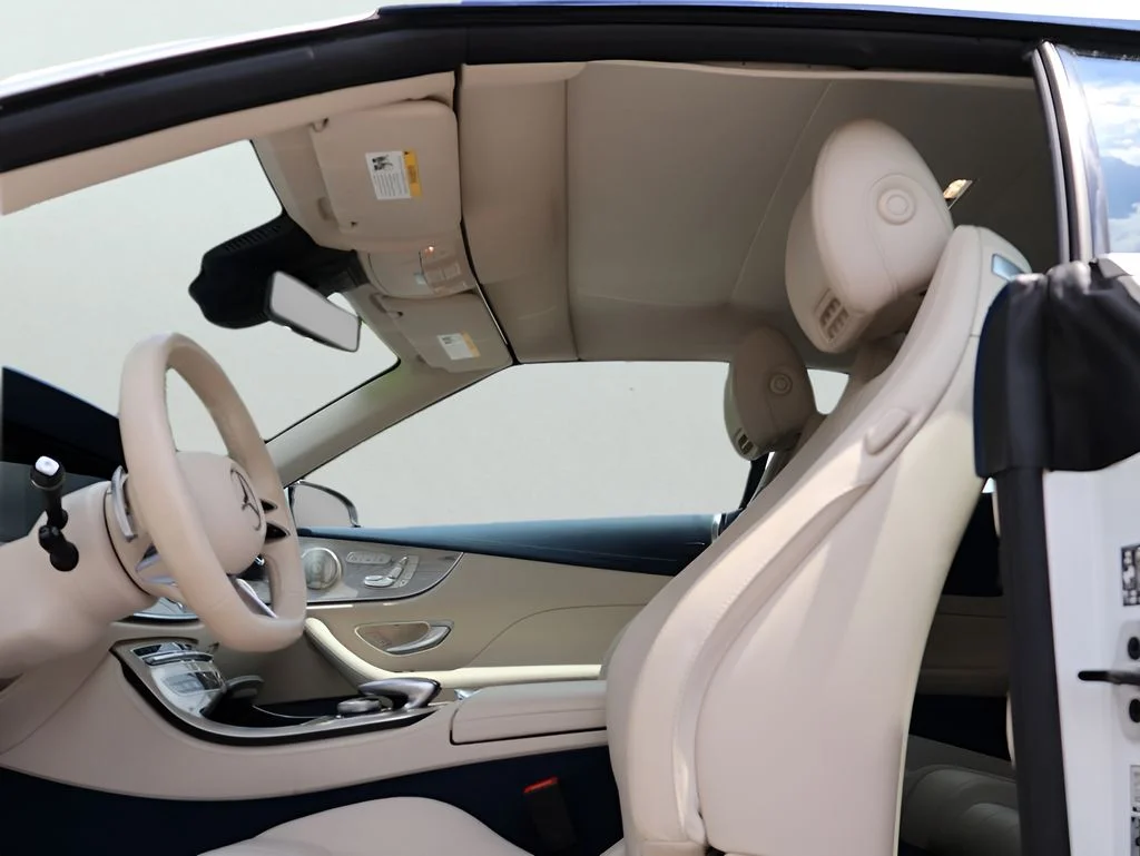 Used 2023 MANUFAKTUR Moonlight White Mercedes-Benz E 450 image 41