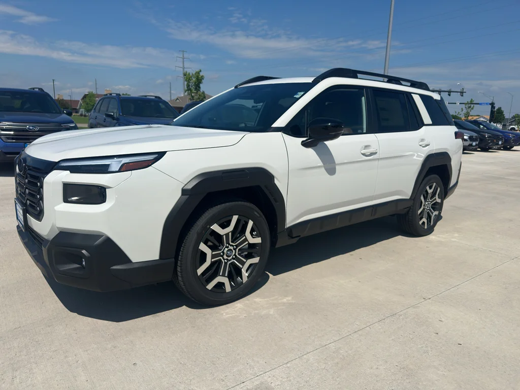 New 2026 CRYSTAL WHITE PEARL Subaru Touring XT image 2