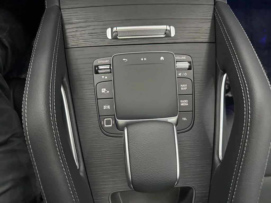 Used 2026 White Mercedes-Benz GLE 450 image 18