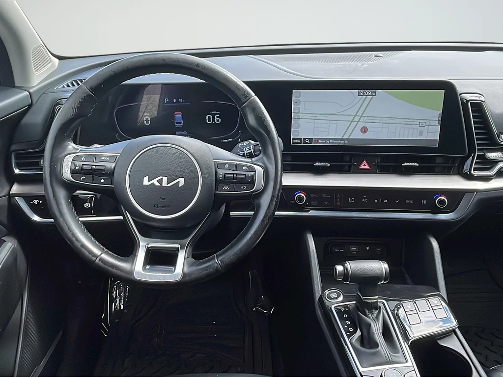 Used 2023 White Kia EX image 36