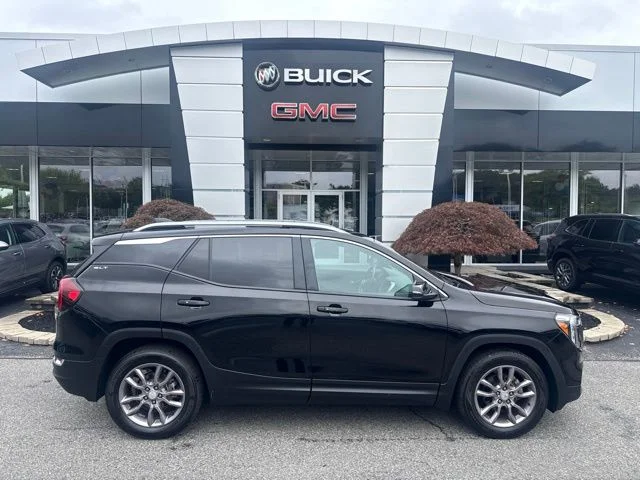 Used 2023 Black GMC SLT image 21