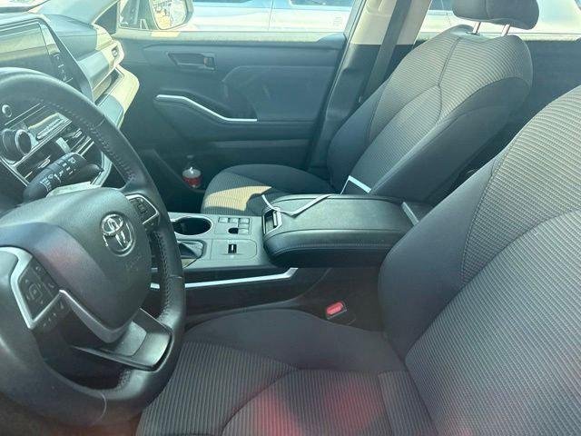 Certified Used 2025 CELESTIAL SILVER Toyota  image 2
