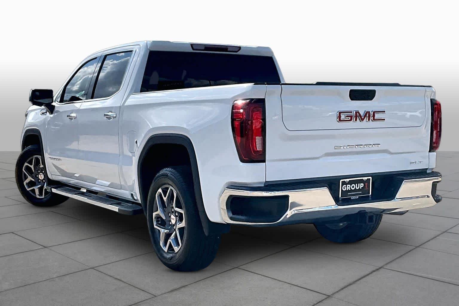 Used 2026 Summit White GMC SLT image 12
