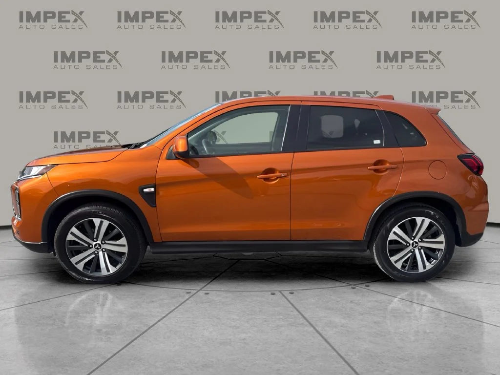 Used 2024 Orange Mitsubishi 2.0 ES image 2