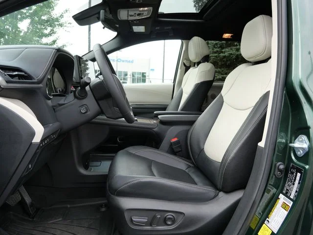 Used 2025 Cypress Toyota Platinum image 15