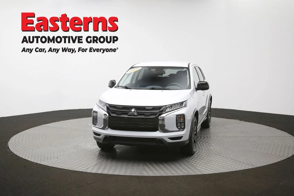 Used 2023 White Mitsubishi 2.0 LE image 54